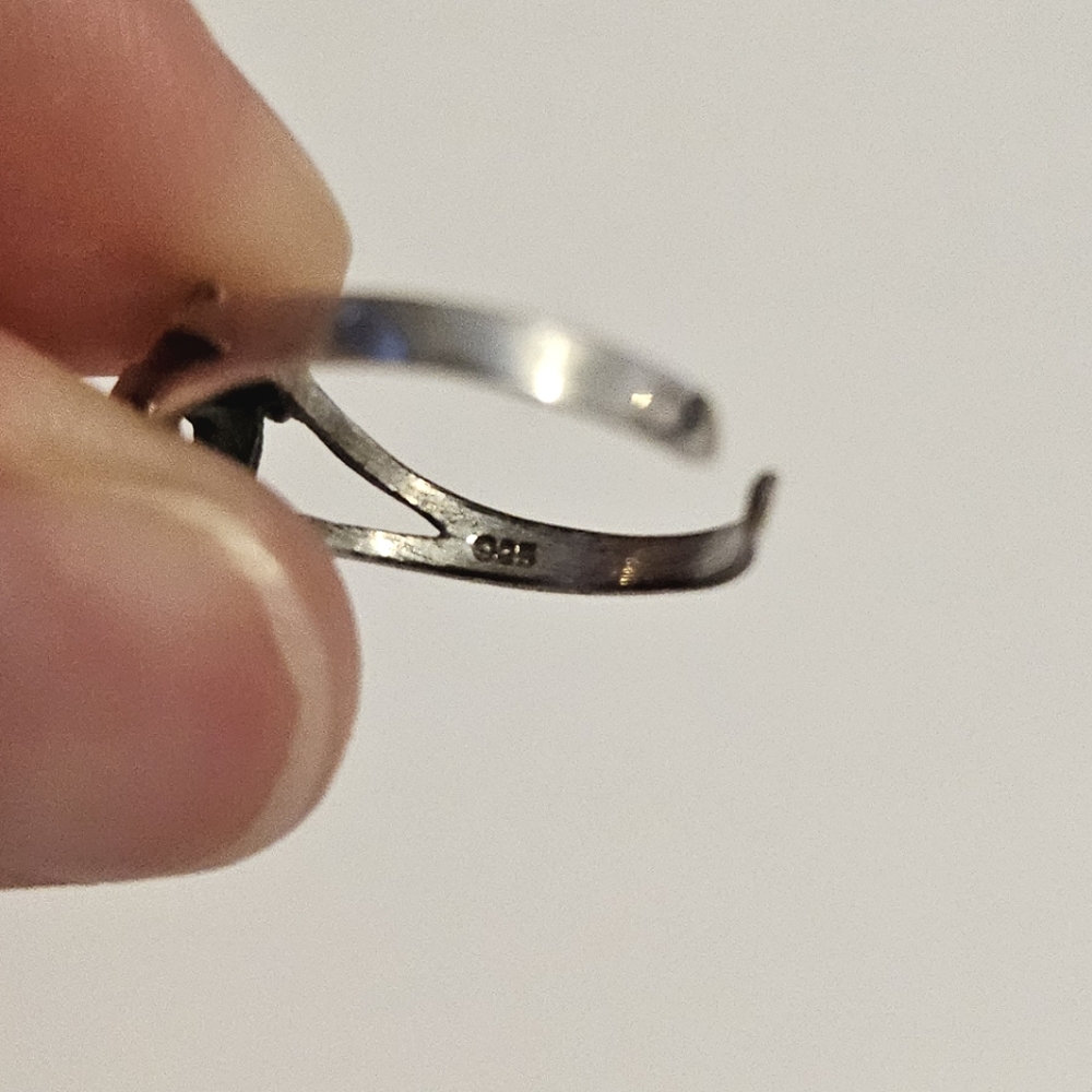 Sterling Silver 925 Skull Bones Toe Ring - Picture 2 of 5